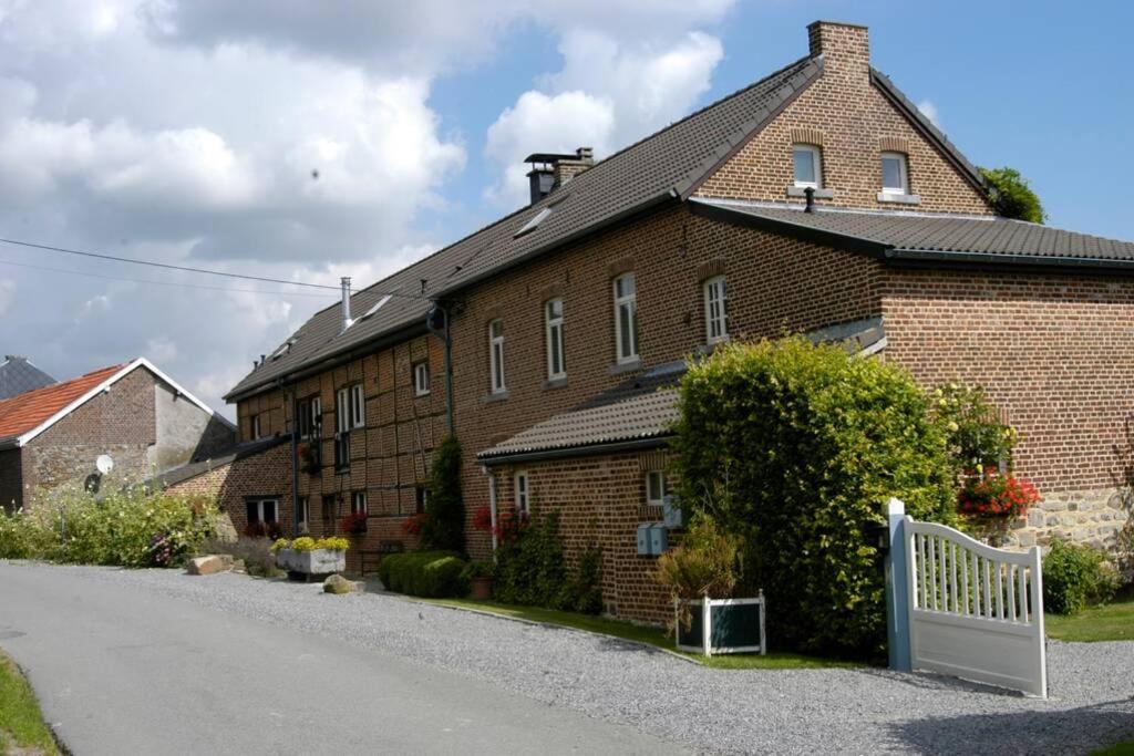 Hoeve Espewey Cottage Hombourg Exterior foto